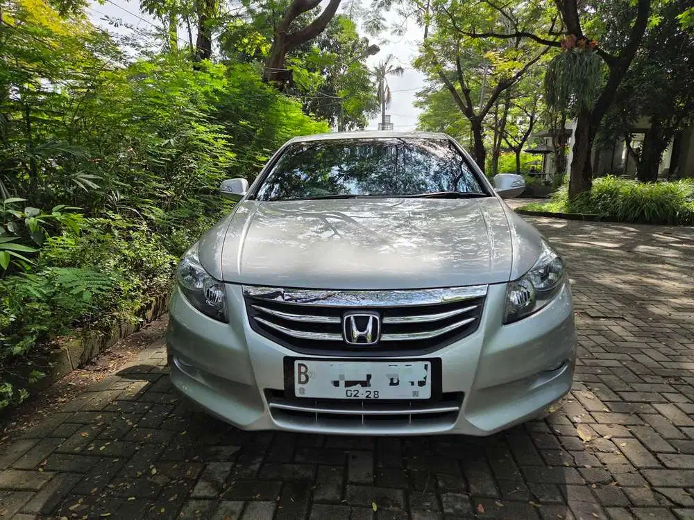 Honda Accord 2012 Bensin