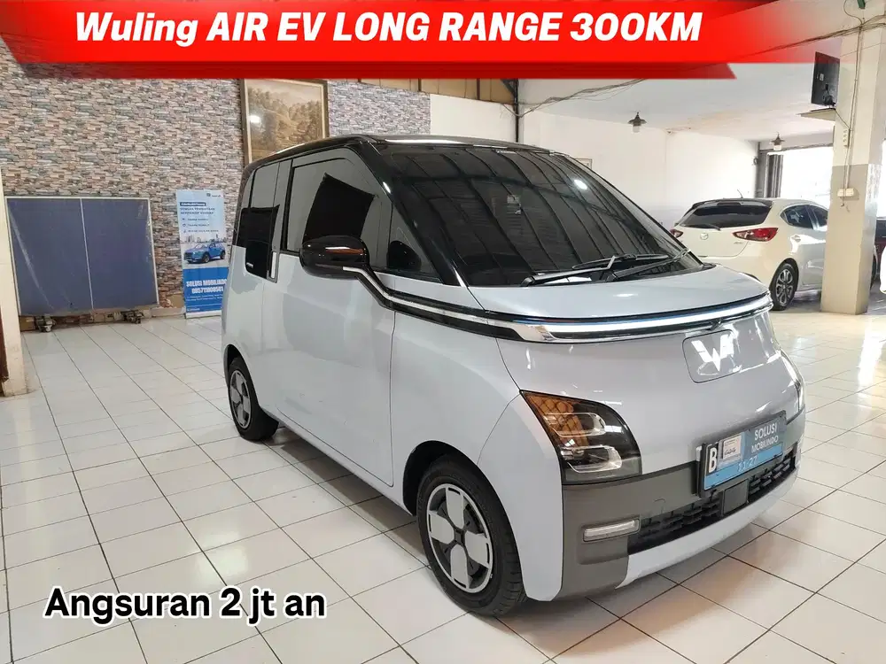 Wuling AIR EV 300 LONG RANGE AT 2022 Biru muda