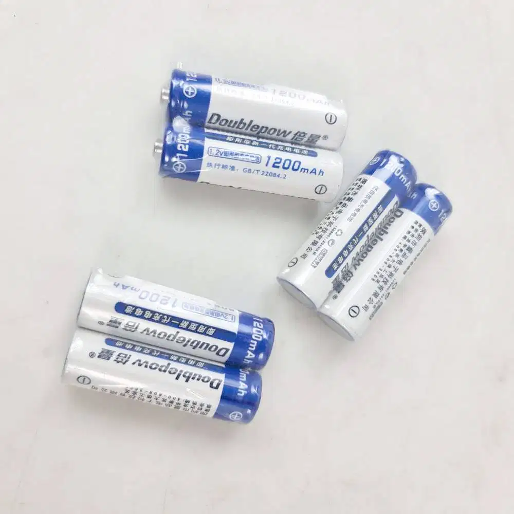 Baterai AA A2 Charger Isi Ulang Rechargeable Battery Ni-MH 1200mAh New