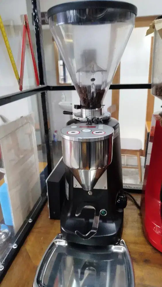 Coffee Grinder ( Mesin Giling Kopi ) Mazzer Super Jolly Electronic