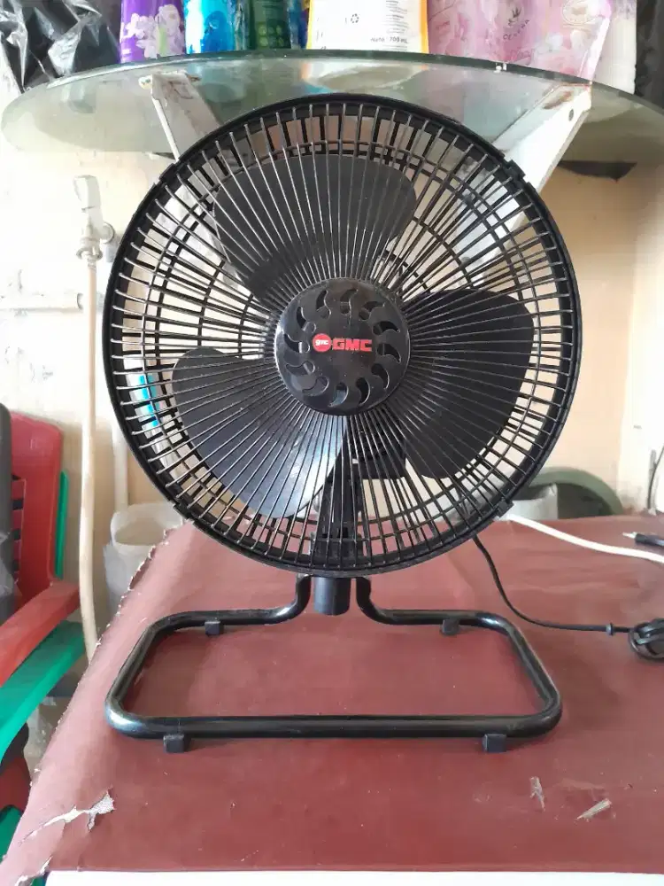 Jual kipas duduk& tembok merk GMC 8