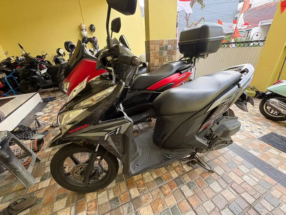 VARIO 125 2013 KM37rb MILIK SENDIRI DARI BARU