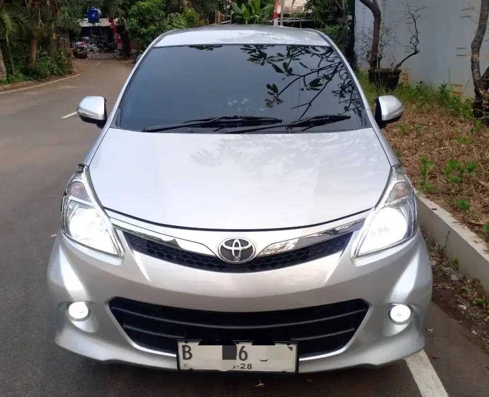 Jual Avanza Veloz AT 2013