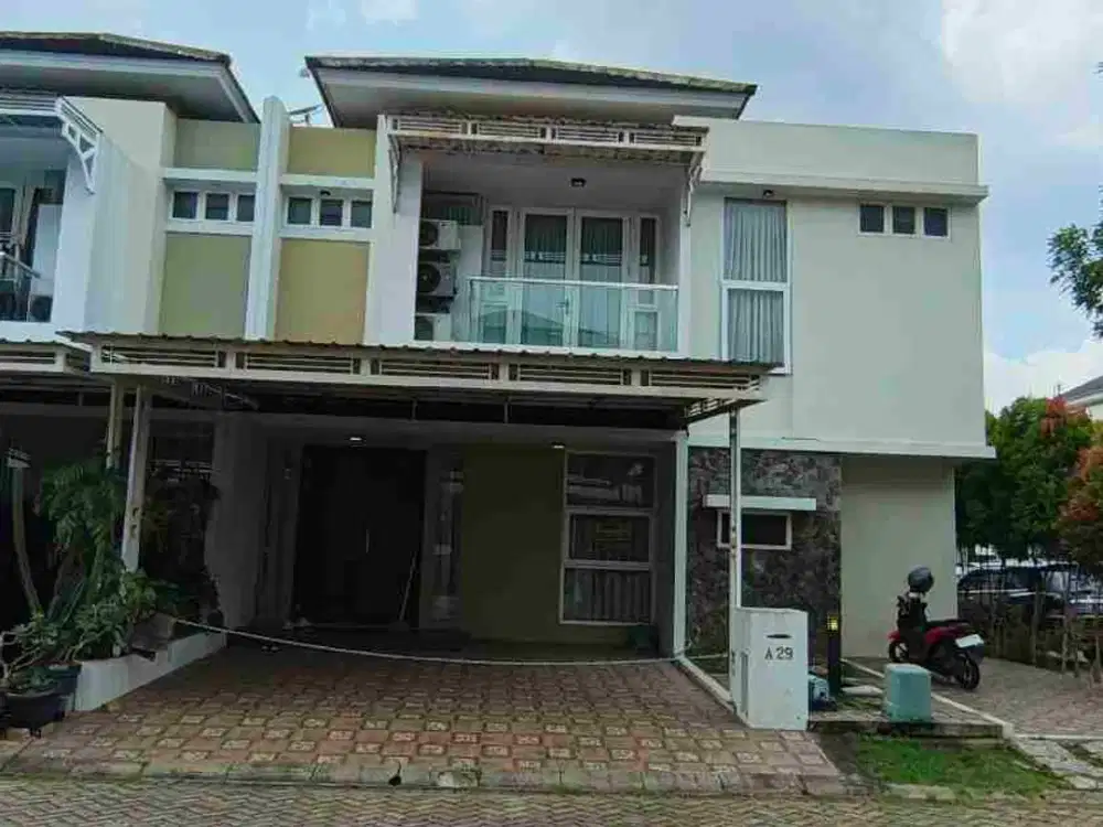 RUMAH CANTIK & MEWAH FULLY FURNISHED