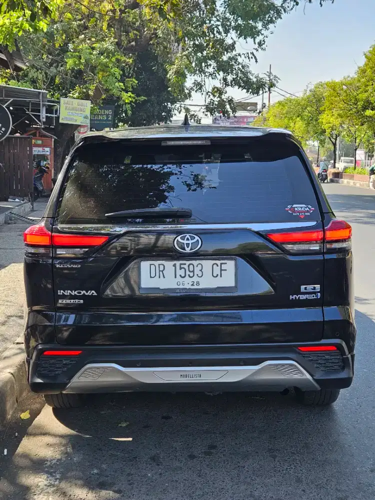 Toyota Innova Zenix Q Hybrid TSS Modelista 2023