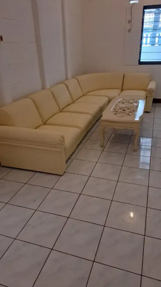 Servis sofa panggilan