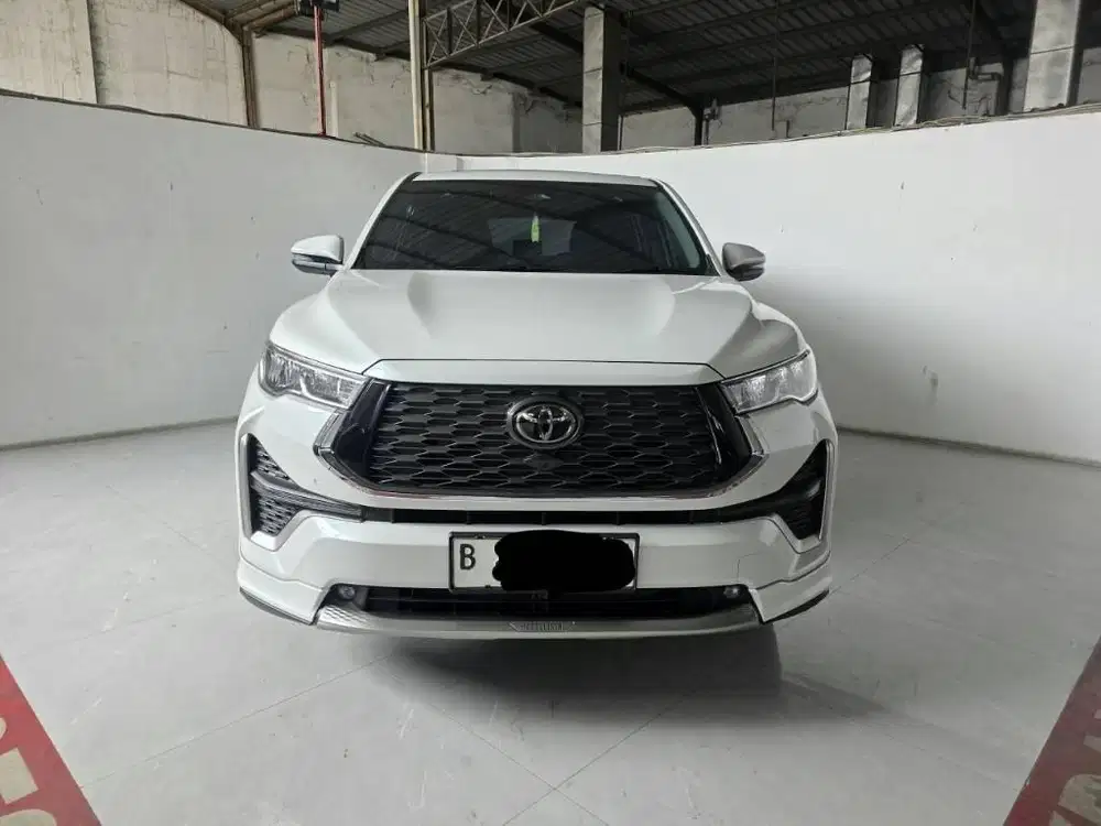 Km 7rban Innova Zenix Q Modelista HEV AT 2025 / 2026 Putih Improvemen