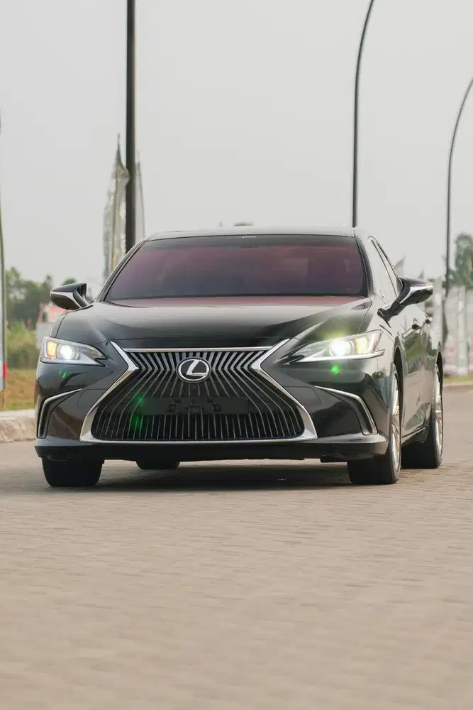 [ Full Fitur ] Lexus ES250 Ultra Luxury 2.5 2020