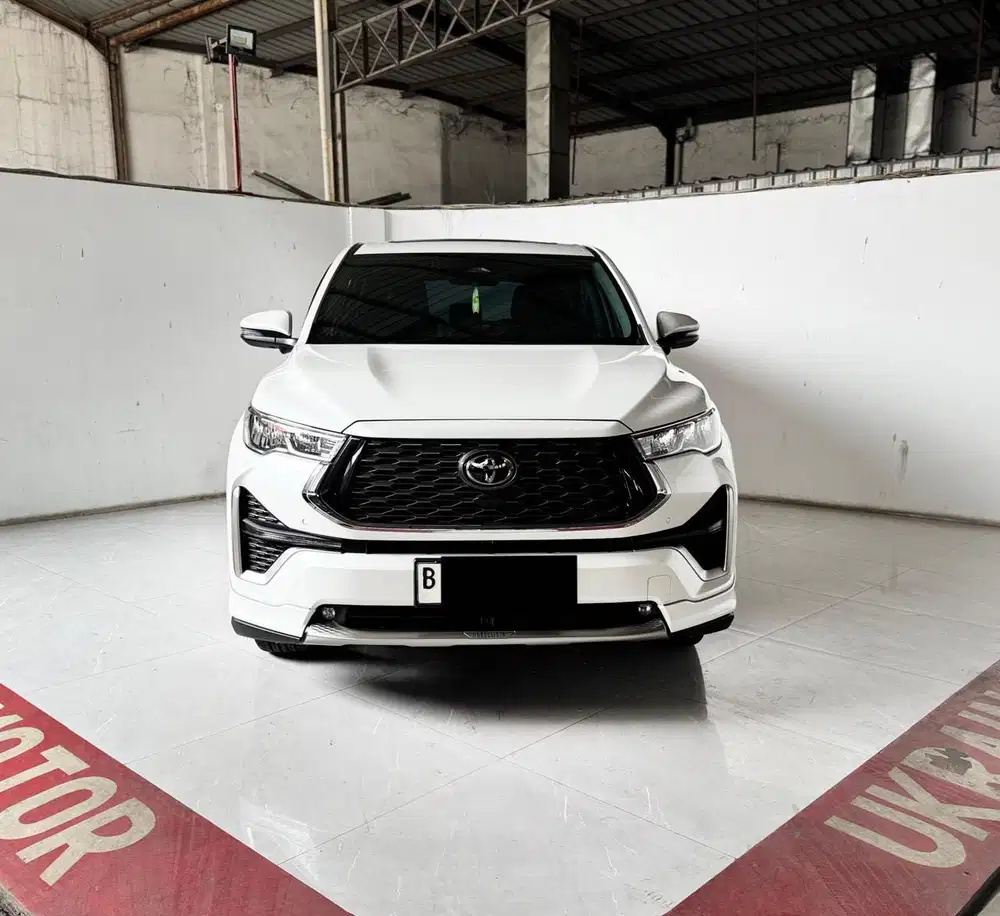 Toyota Zeniq Q Hybrid modelista tss at km low mulus rasa baru