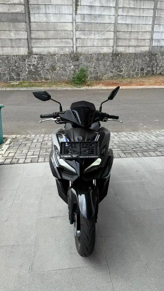 Yamaha aerox alpha 2025 km only 500 like neww