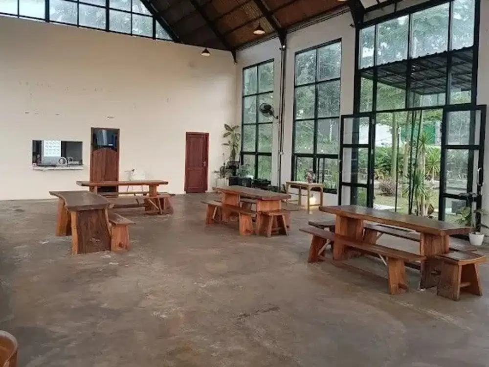 Dijual Tempat Usaha Luas Lokasi Jl. Raya Salatiga Ambarawa