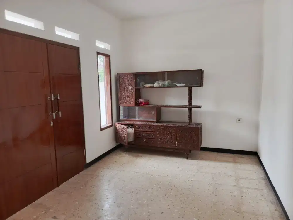Dijual Tanah 144 m2 di Jalan Kembar Dekat ke Jalan Sriwijaya, Bkr Ref.04460