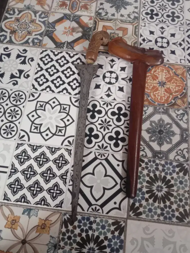 DIJUAL KERIS KUNO JAWA ABAD KE20 MURAH