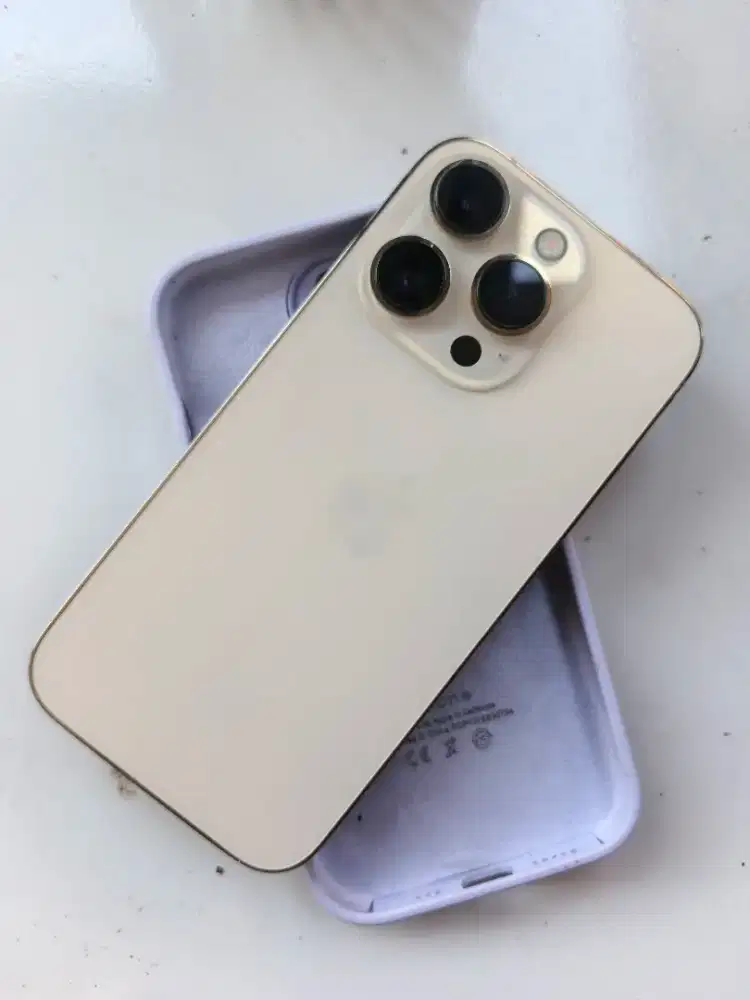 Iphone 14 pro second (inter)