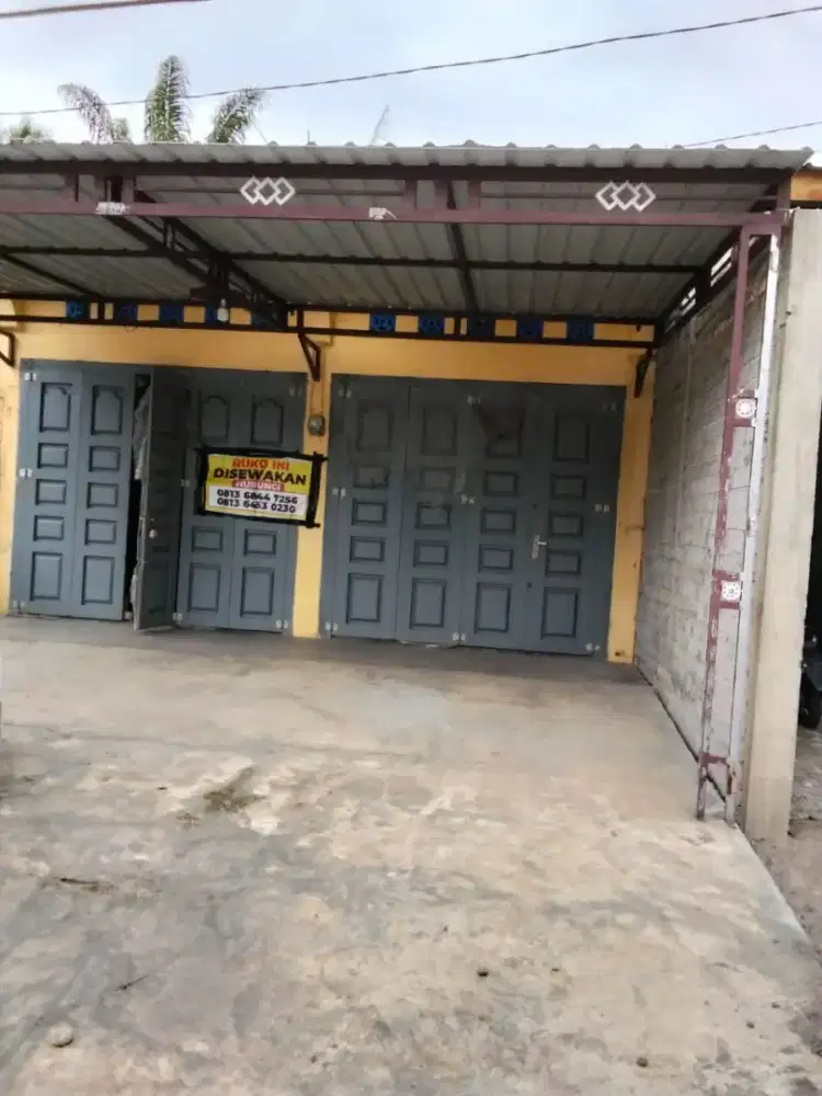 Di sewa ruko Pertahun