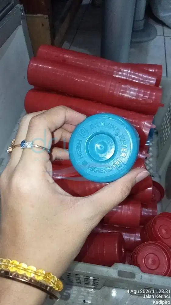 KAMI JUAL TUTUP GALON AO BIRU & MERAH — TERSEDIA PACK DAN BALL