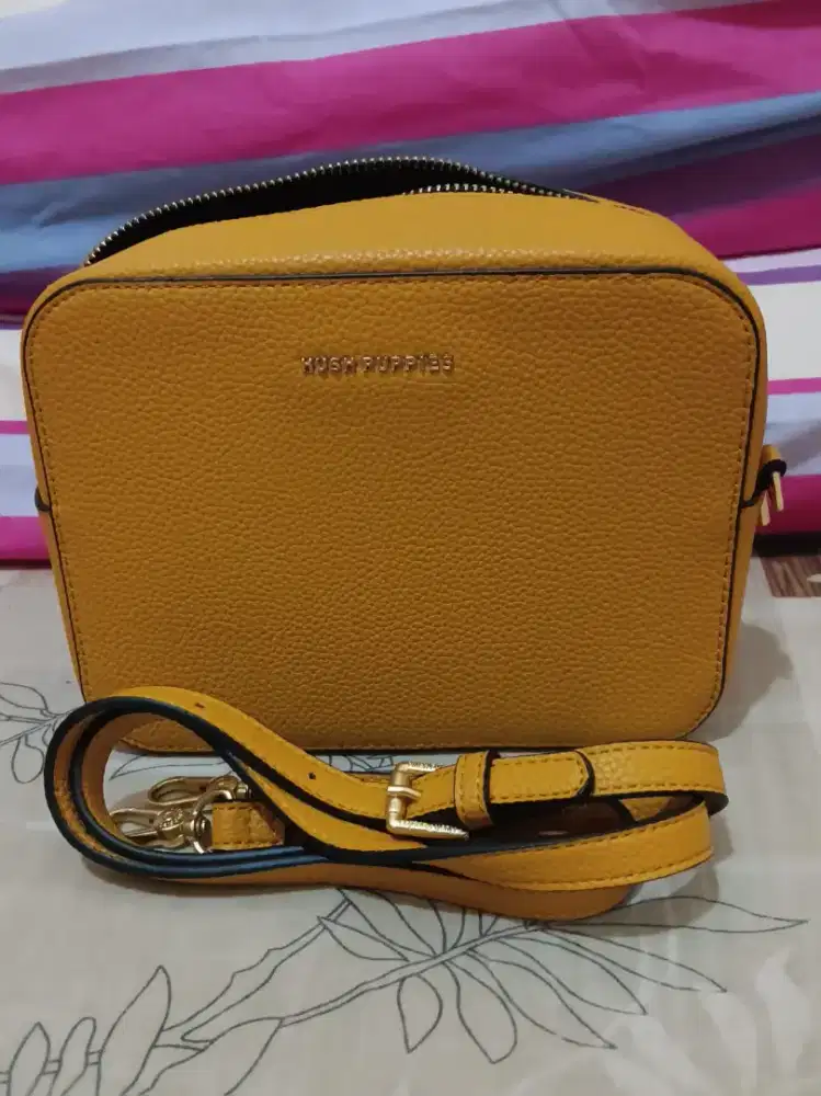 Tas wanita HUSHPUPPiES original (preloved)