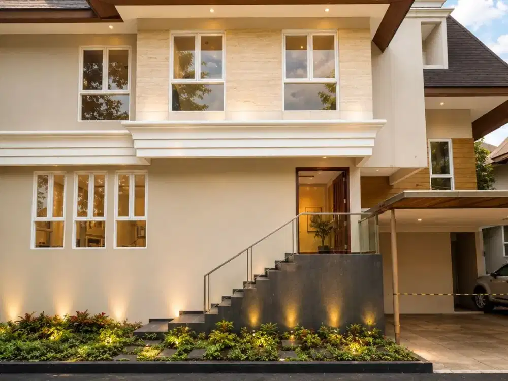 Rumah 3 lantai lokasi strategis di kebagusan jakarta selatan