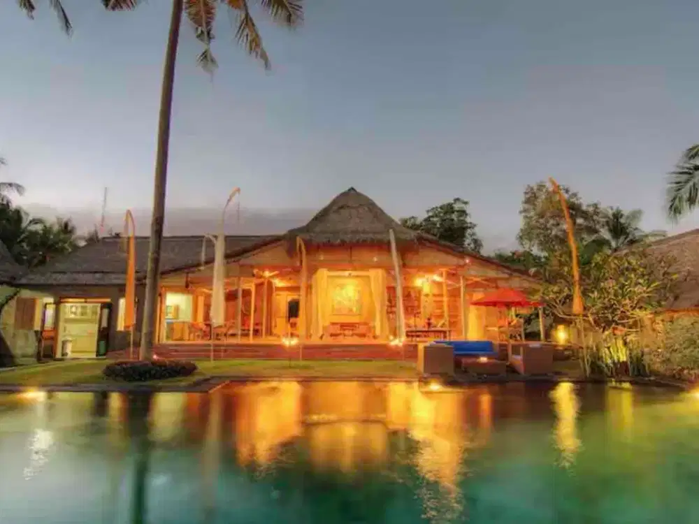 Resort front beach sangat nyaman dan tenang cocok buat investasi