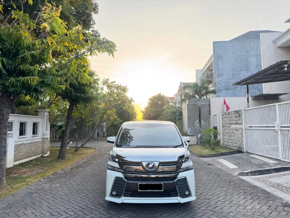 Toyota Vellfire 2.5 ZG Audioless Matic 2015 PMK 2016 Putih All New