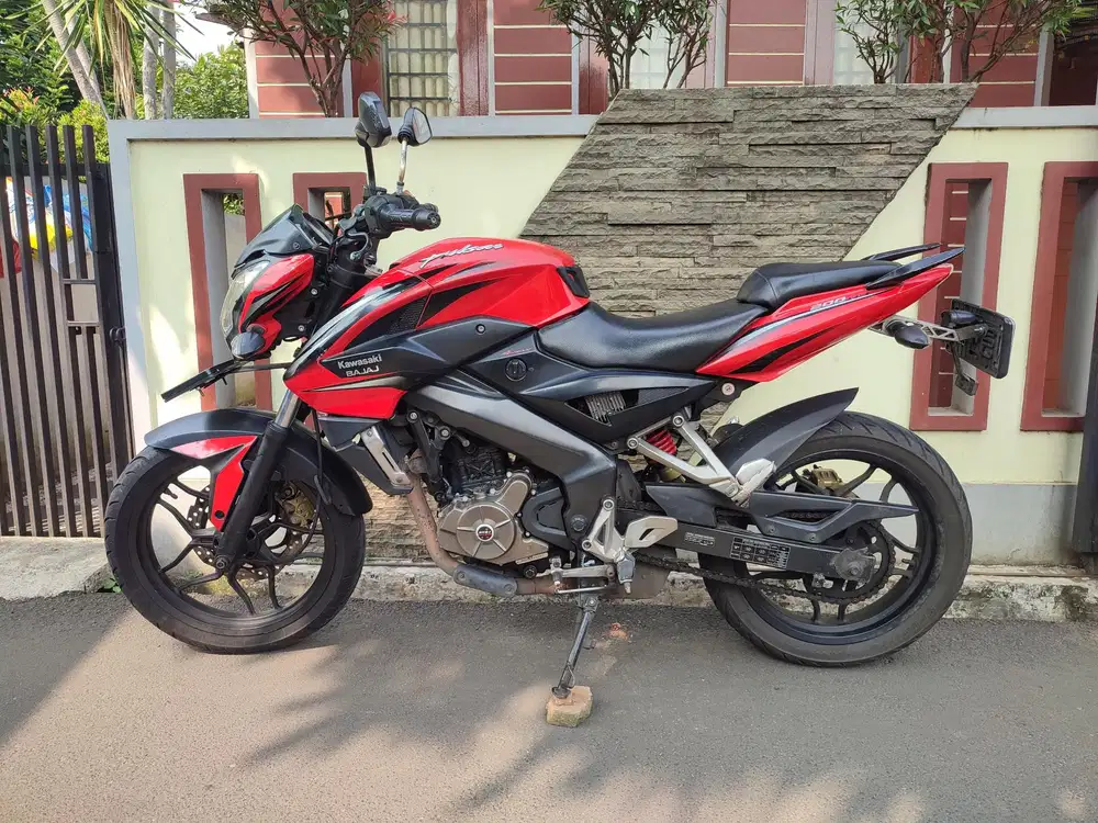 MASUK PULSAR NS 200 / NS200 TAHUN 2014