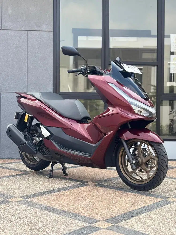Type Tertinggi Honda PCX 160 Roadsync ABS Keyless 2025 Odo 1rb Koko