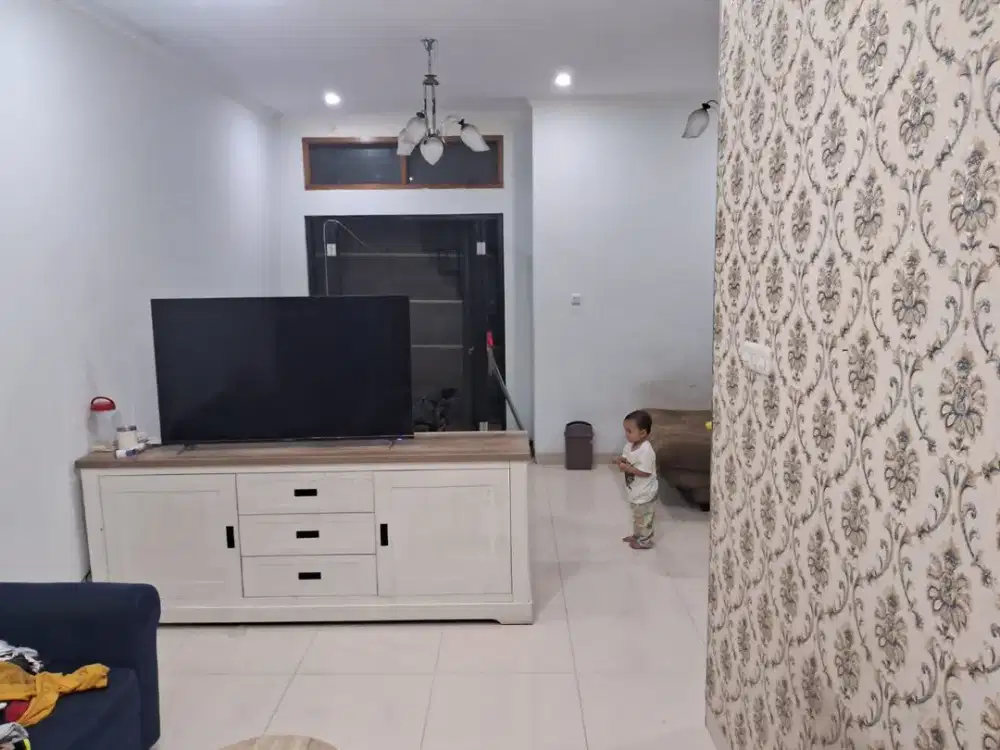 Dijual Rumah Siap Huni & Strategis di sayap Cikutra, Bandung Ref.04774