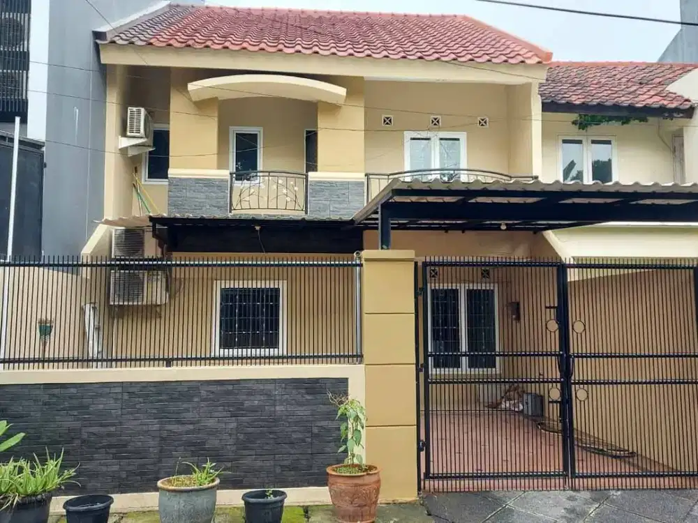 Strategis! Rumah Dijual Taman Semanan Indah, Cengkareng, Jakarta Barat - LT 112 m²