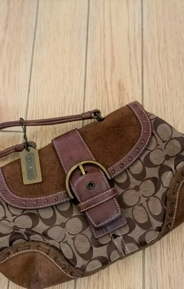coach vintage shoulder bag