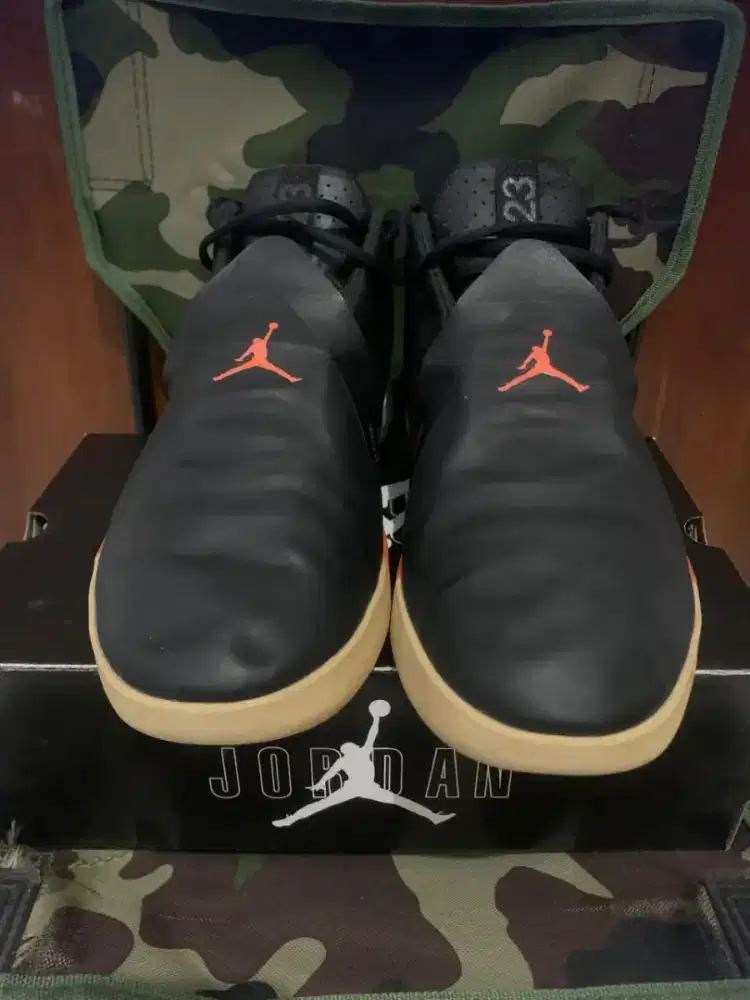 Sepatu AJ Ultra Fly 3 Pfx Hype