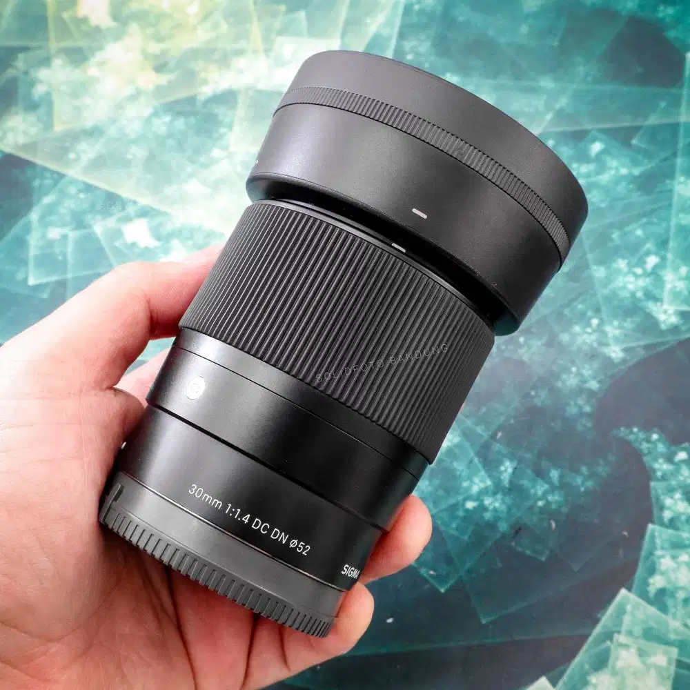 Sigma 30mm F1.4 DC DN for Sony. Fullset Mulus