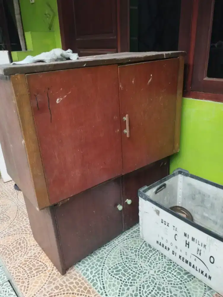LEMARI/BUFFET KAYU/LEMARI TV