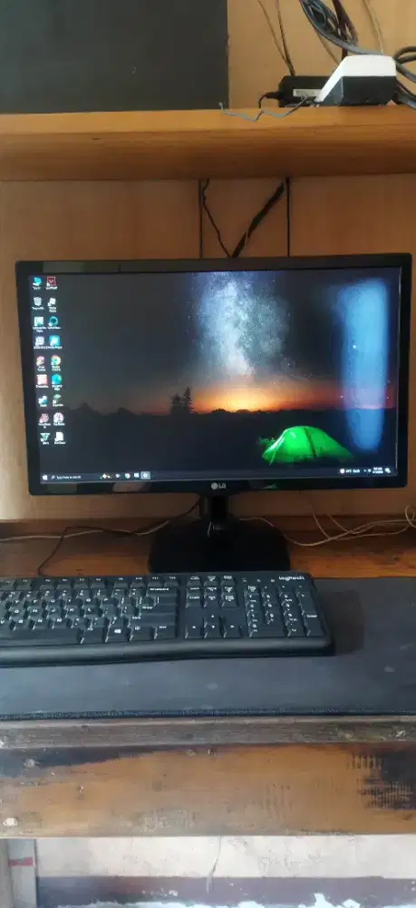 Monitor LG 21,5 inch Minus