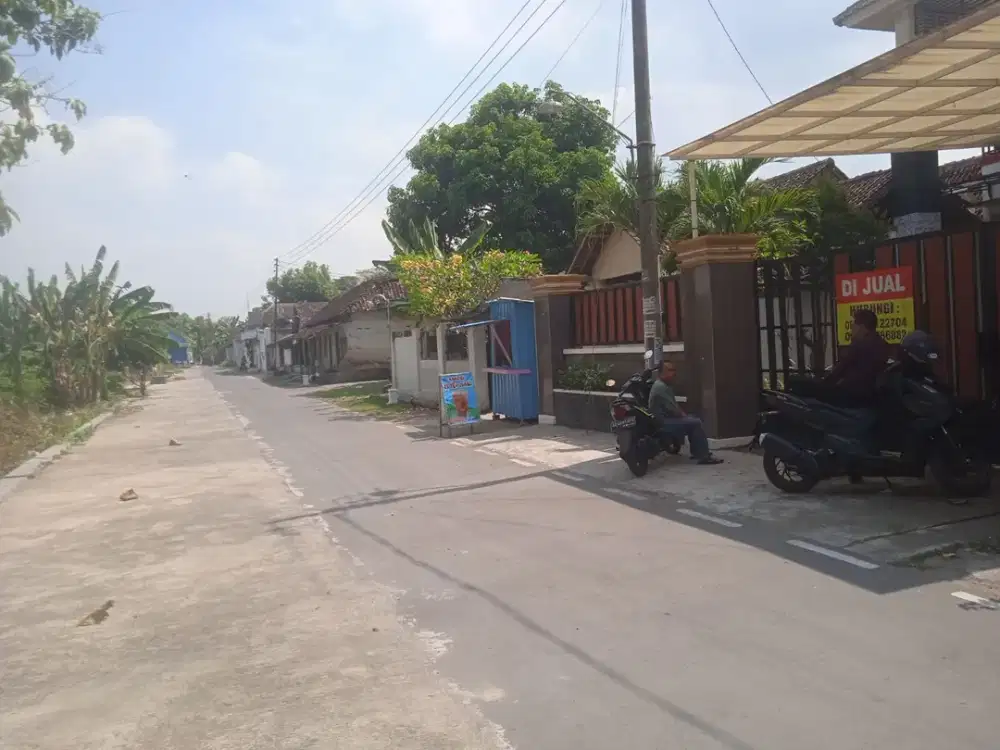 Lelang Rp900 Juta Dapat Rumah 2 Lantai Bangunan Luas 240 m² di Kwarasan Juwiring