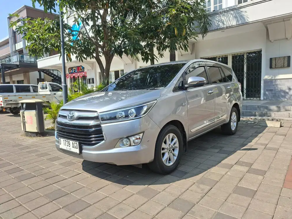 innova Reborn V AT 2017 Dp 19