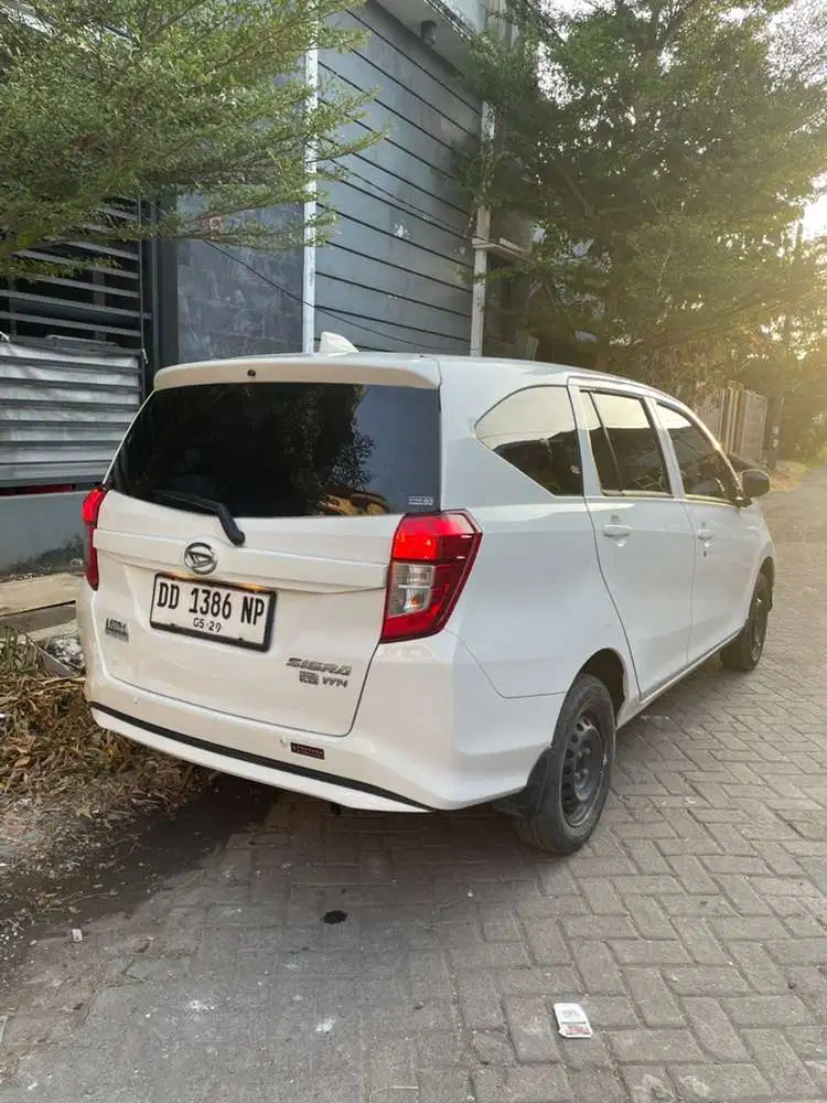 Daihatsu Sigra 2024 Bensin