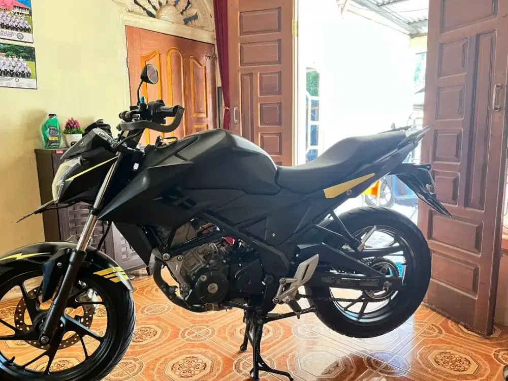 Honda Cb 150 r cc