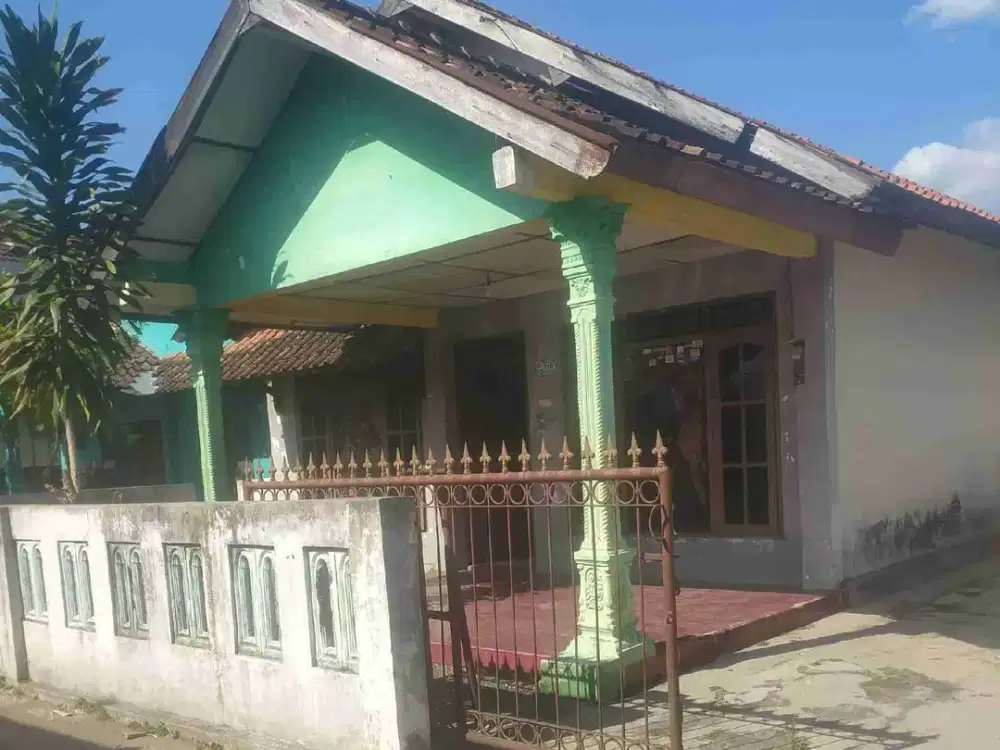 Rumah luas lega di maguwoharjo dlm ringroad dekat upn mercubuana