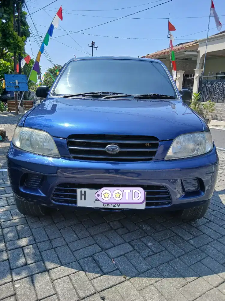 DAIHATSU TARUNA Efi Type CL Th 2003