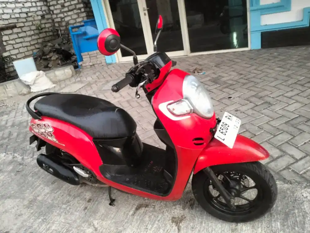 Honda Scoopy 2017 Plat L Istimewa