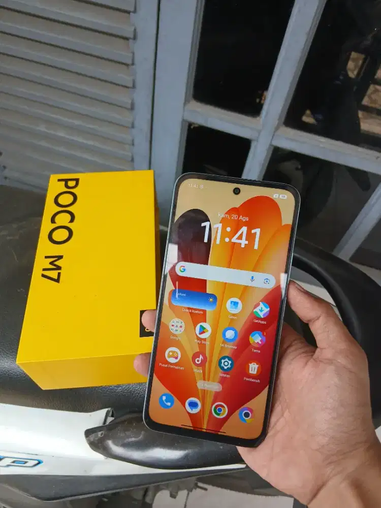 poco m7 ram 8 256
