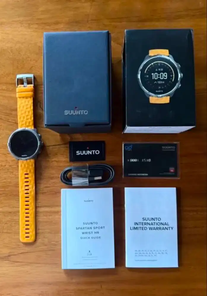 Jam Suunto Spartan Sport Wrist HR