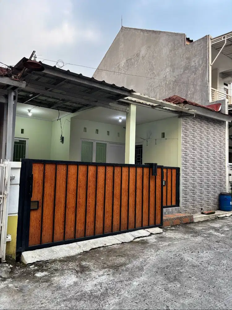 #  DIJUAL/SEWA RUMAH SIAP HUNI – ACROPOLIS KARADENAN, CIBINONG