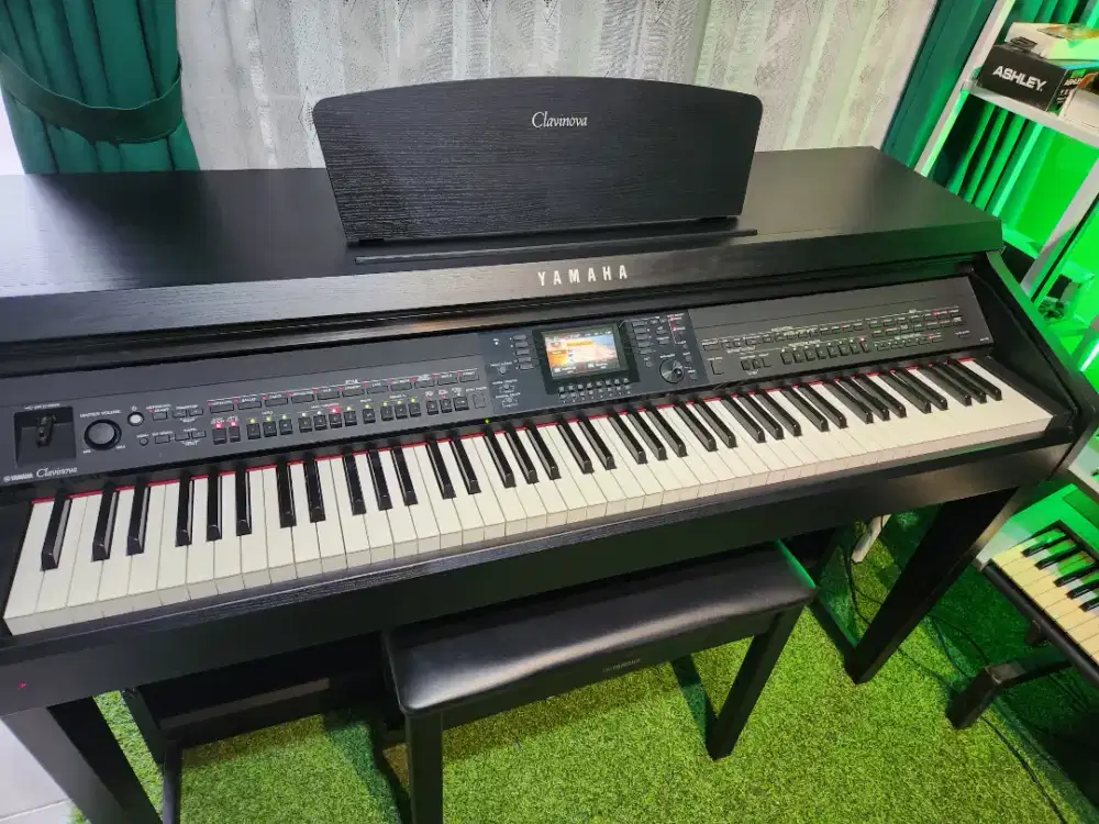 Yamaha Clavinova CVP 710