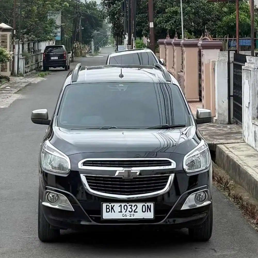 Chevrolet Spin 2013 Bensin