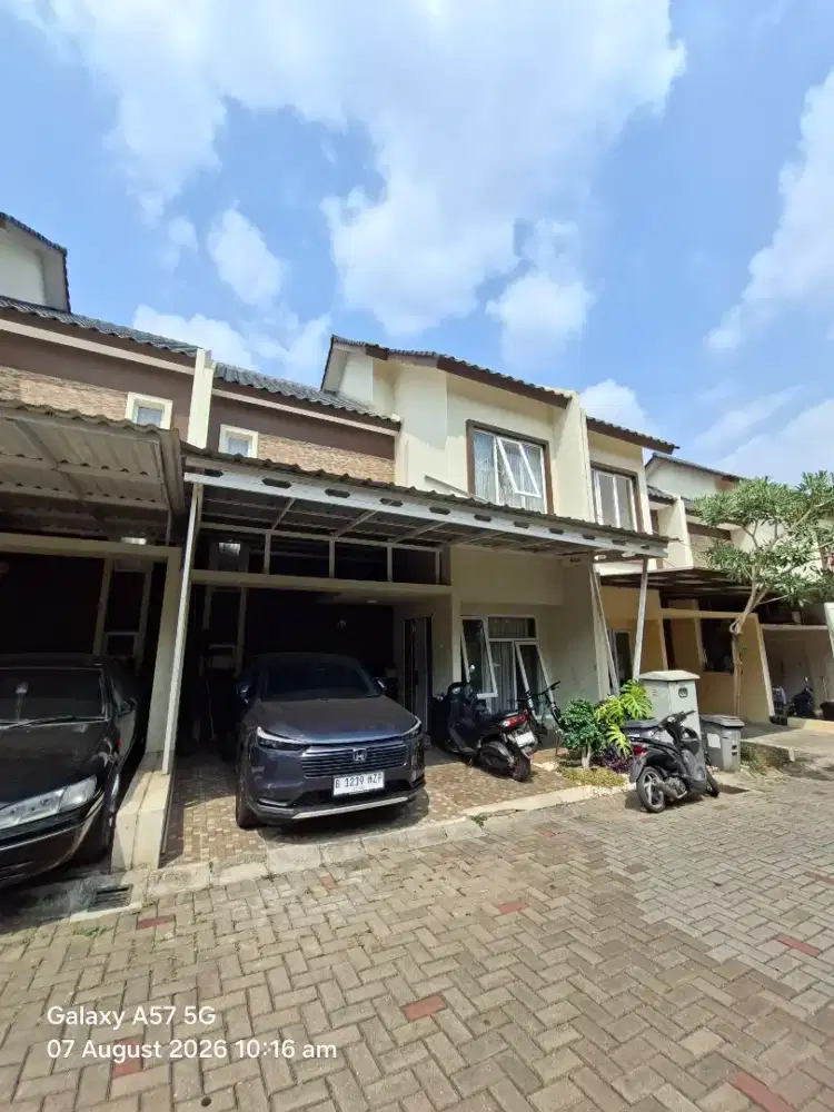 Rumah di cluster taman miana jatibening