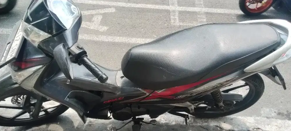 Honda supra x helm in 2014