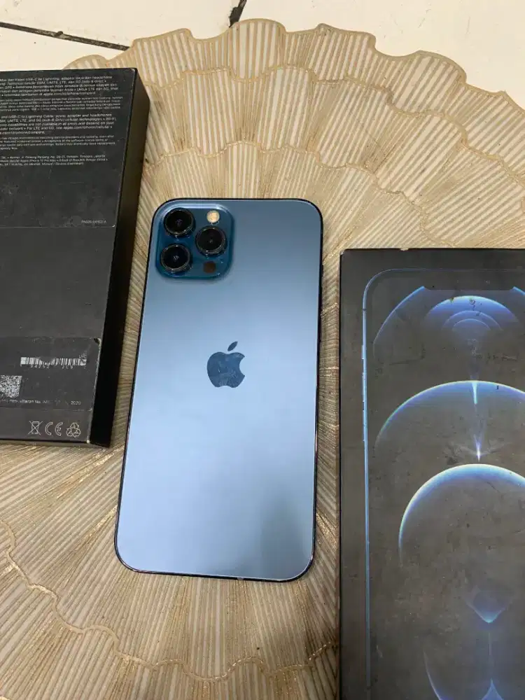 iPhone 12 promax 256 inter all operator
Fullset orian
Bh 75% siap pake