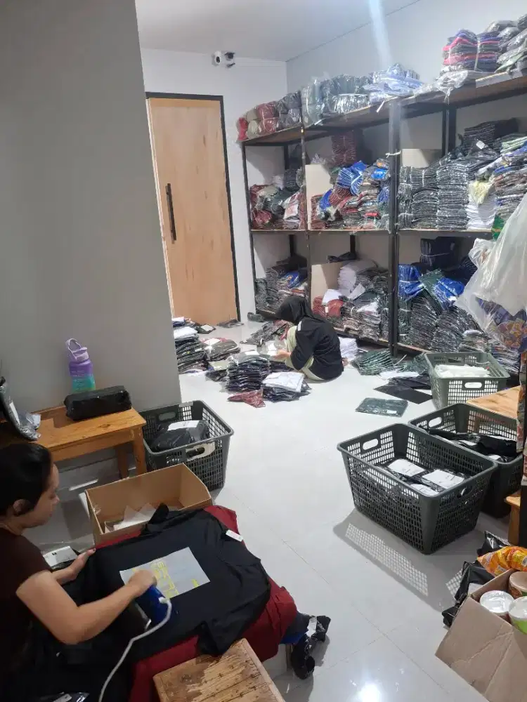 KARYAWAN ONLINE / LAUNDRY / KONVEKSI
