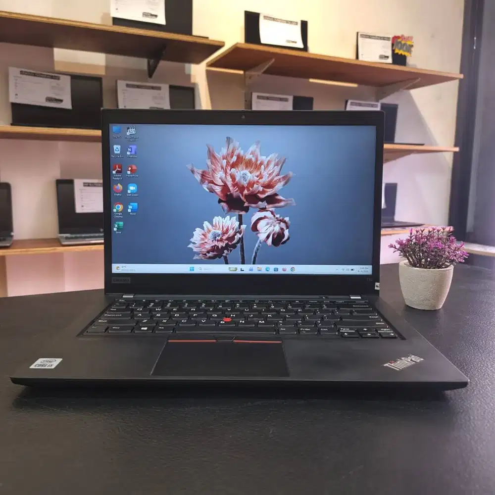 LAPTOP DUAL VGA MURAH! LENOVO THINKPAD T14
